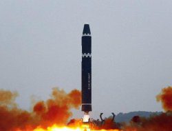 Korea Utara Meluncurkan Rudal Balistik Antarbenua Saat KTT NATO Tengah Berlangsung